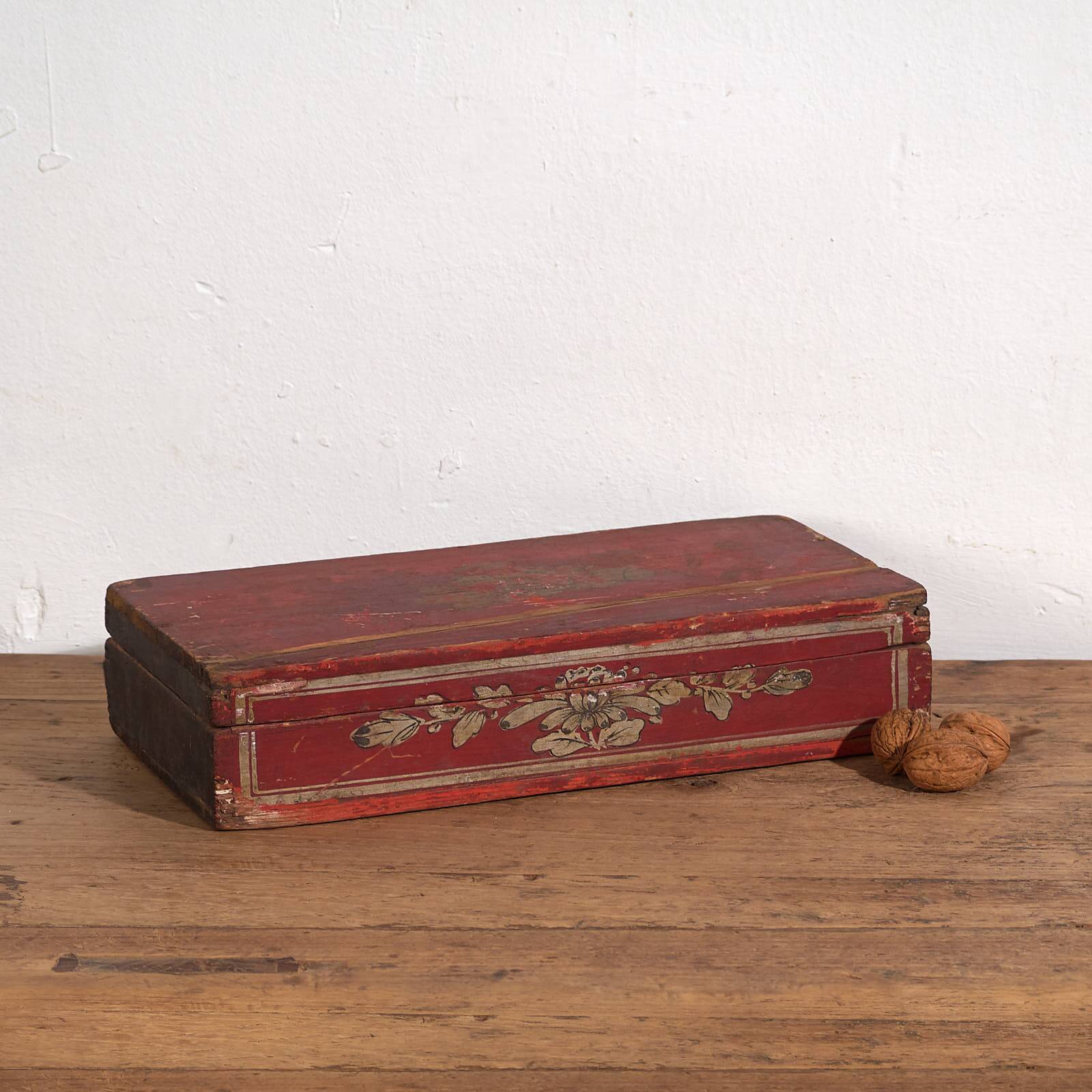 Antique case with red patina (c.1900) #4