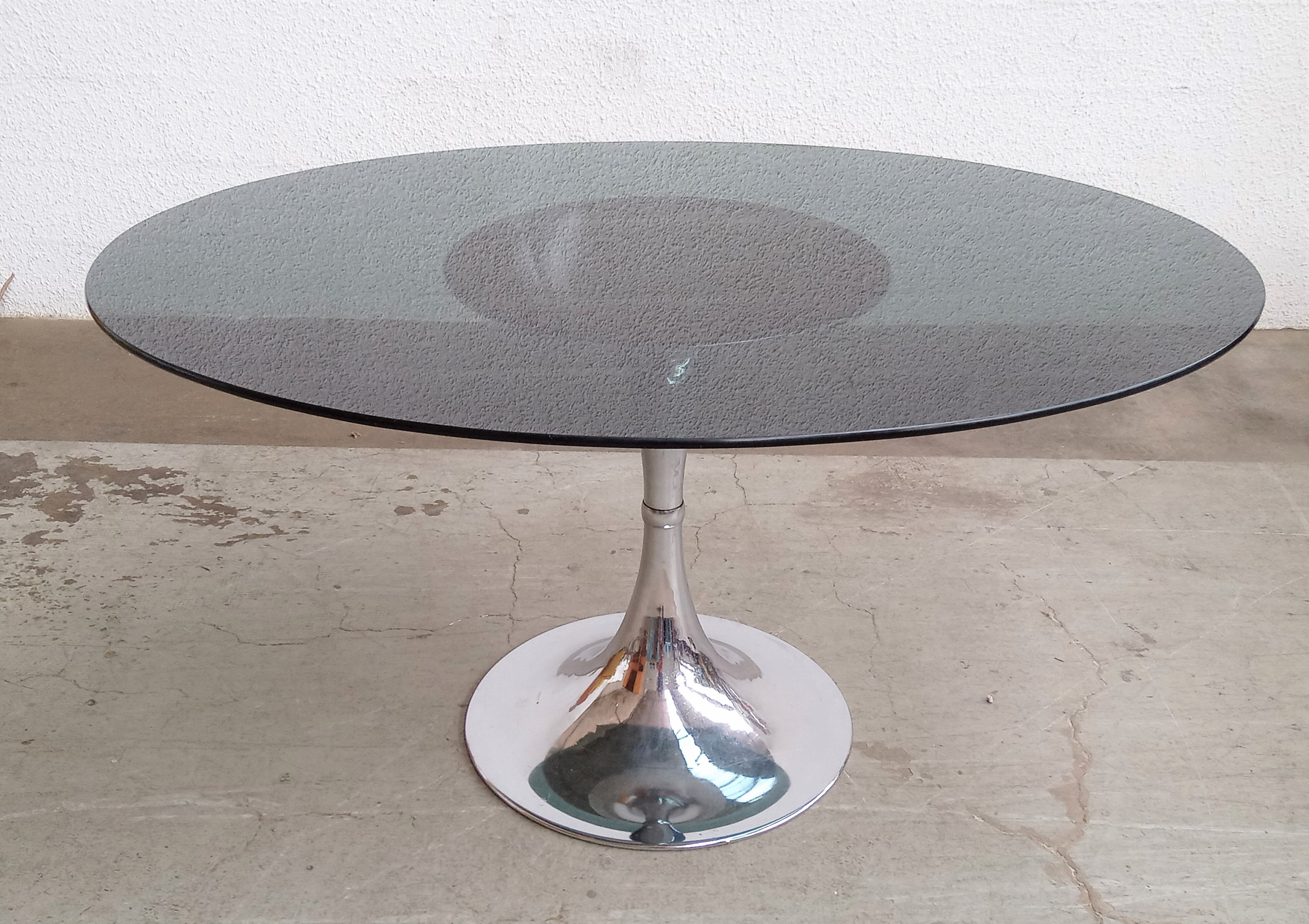 Gastone Rinaldi oval table circa 70 foot chrome tulip tray smoked glass