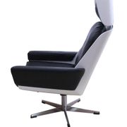 Fauteuil Lounge de l'ère spatiale, laque blanche, cuir, aspect reptile, Allemagne, années 1970.