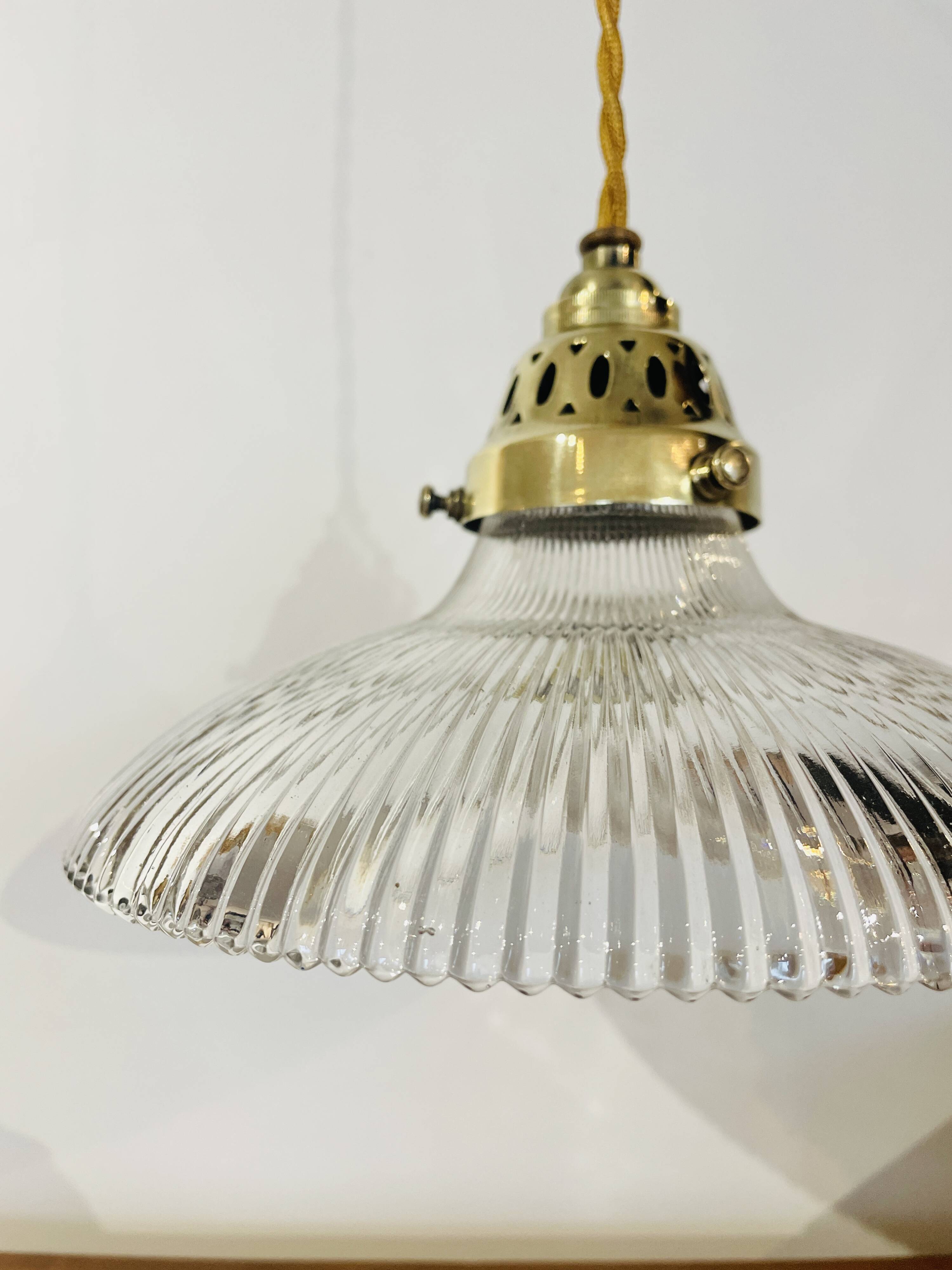 Suspension en verre holophane années 50