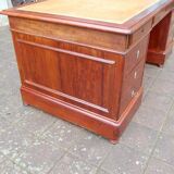 Very large Louis Philippe period mahogany pedestal desk from the 19th century