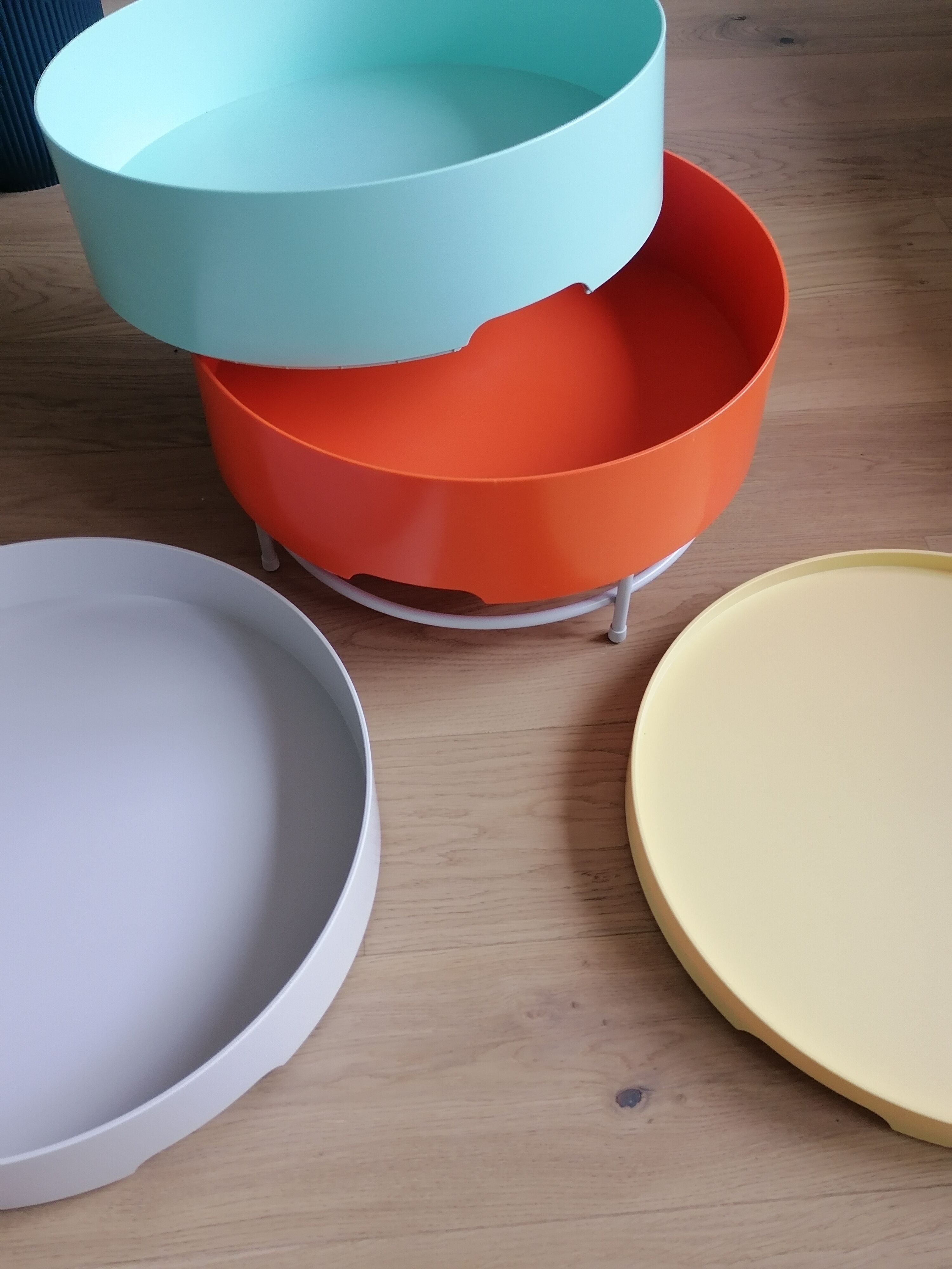 Side table Ikea PS 2014 T. Richards, C. Brill en A. Williams -