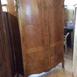 2-door wardrobe with exterior and interior veneer