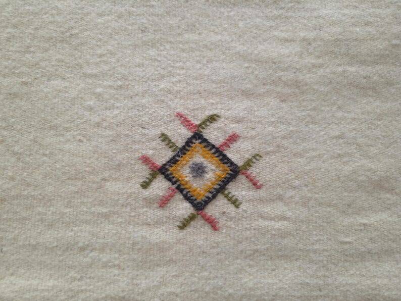 Handwoven Moroccan Berber rug 150/250cm