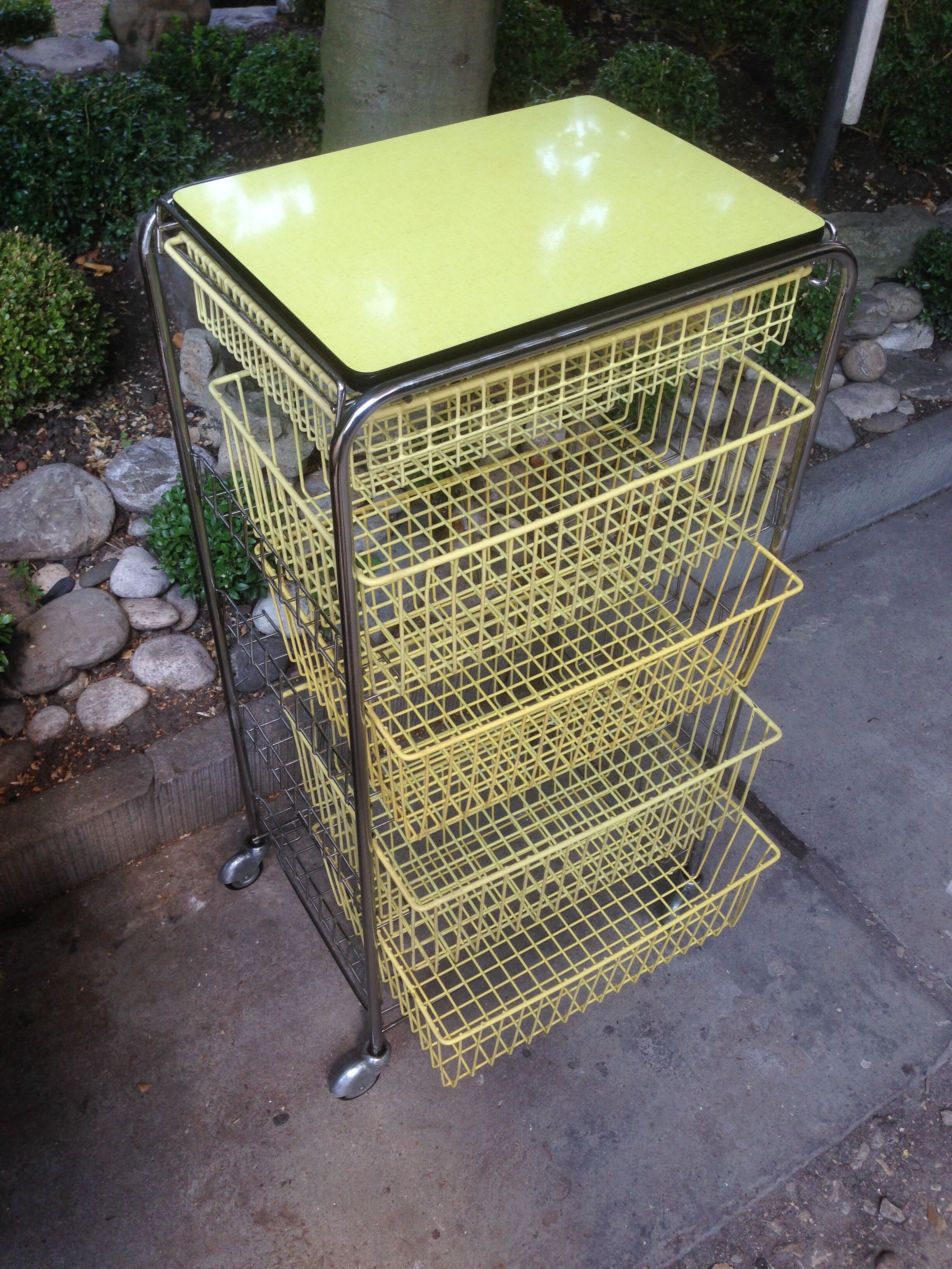 Yellow formica dessert