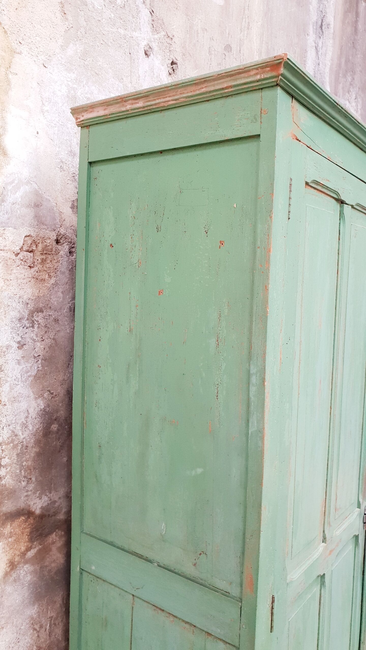 Vintage Parisian wardrobe