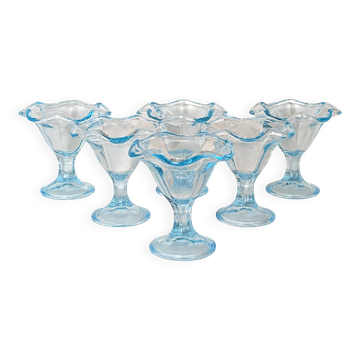 Italian ice cream cups