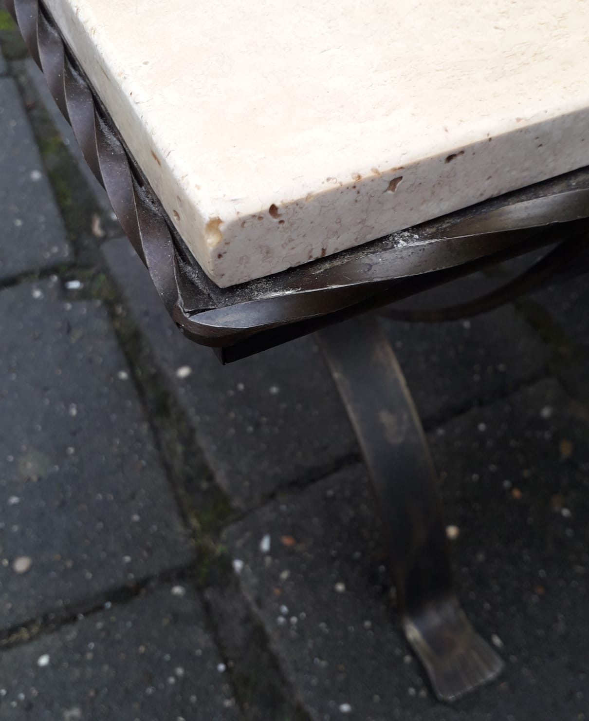 Coffeetable immitation marble 1950's