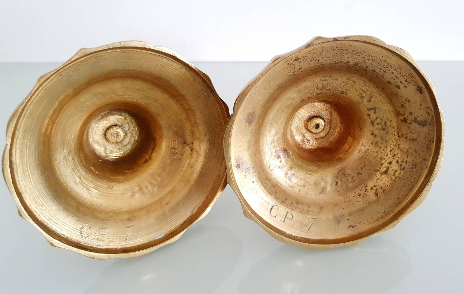 Pair of 19th century gilt bronze candlesticks - Château de Compiègne