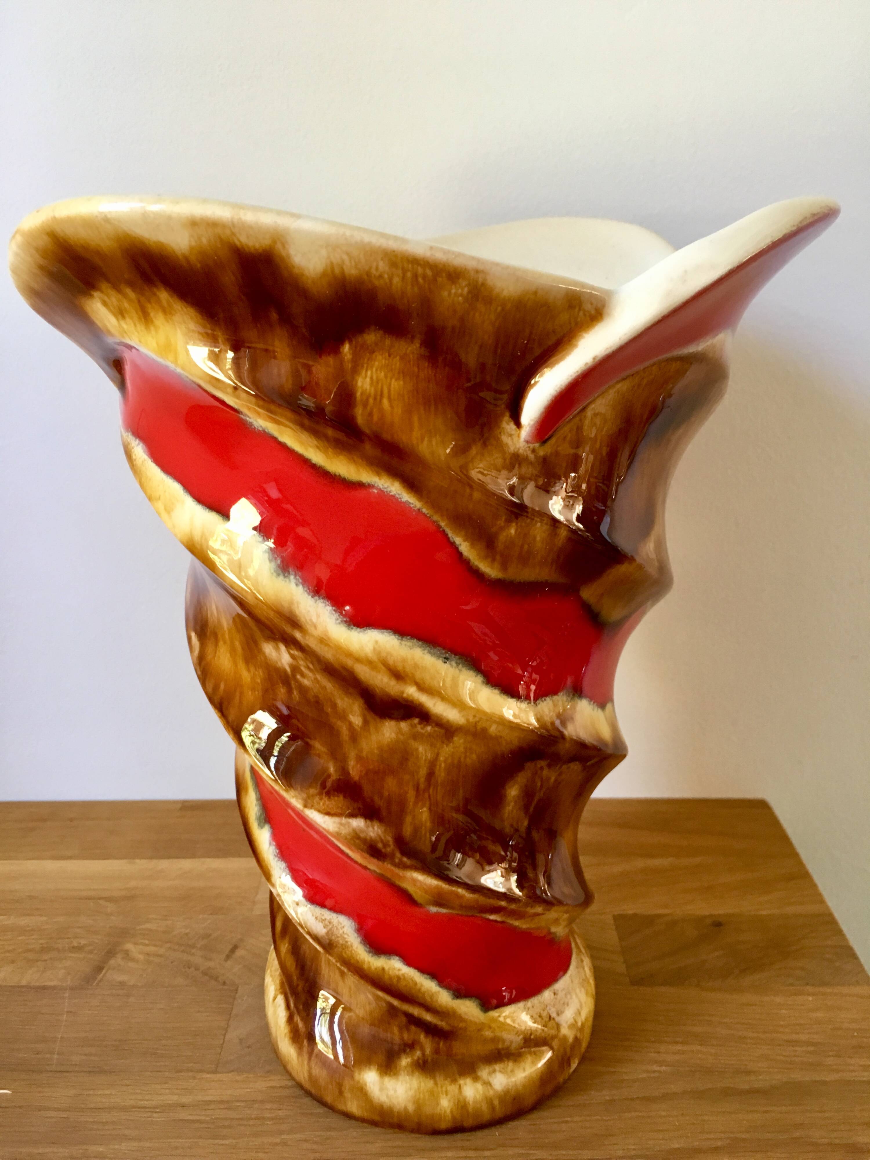 Grand vase en céramique emaillée signé baudin