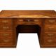 Pedestal desk in oak with a drawer unit
