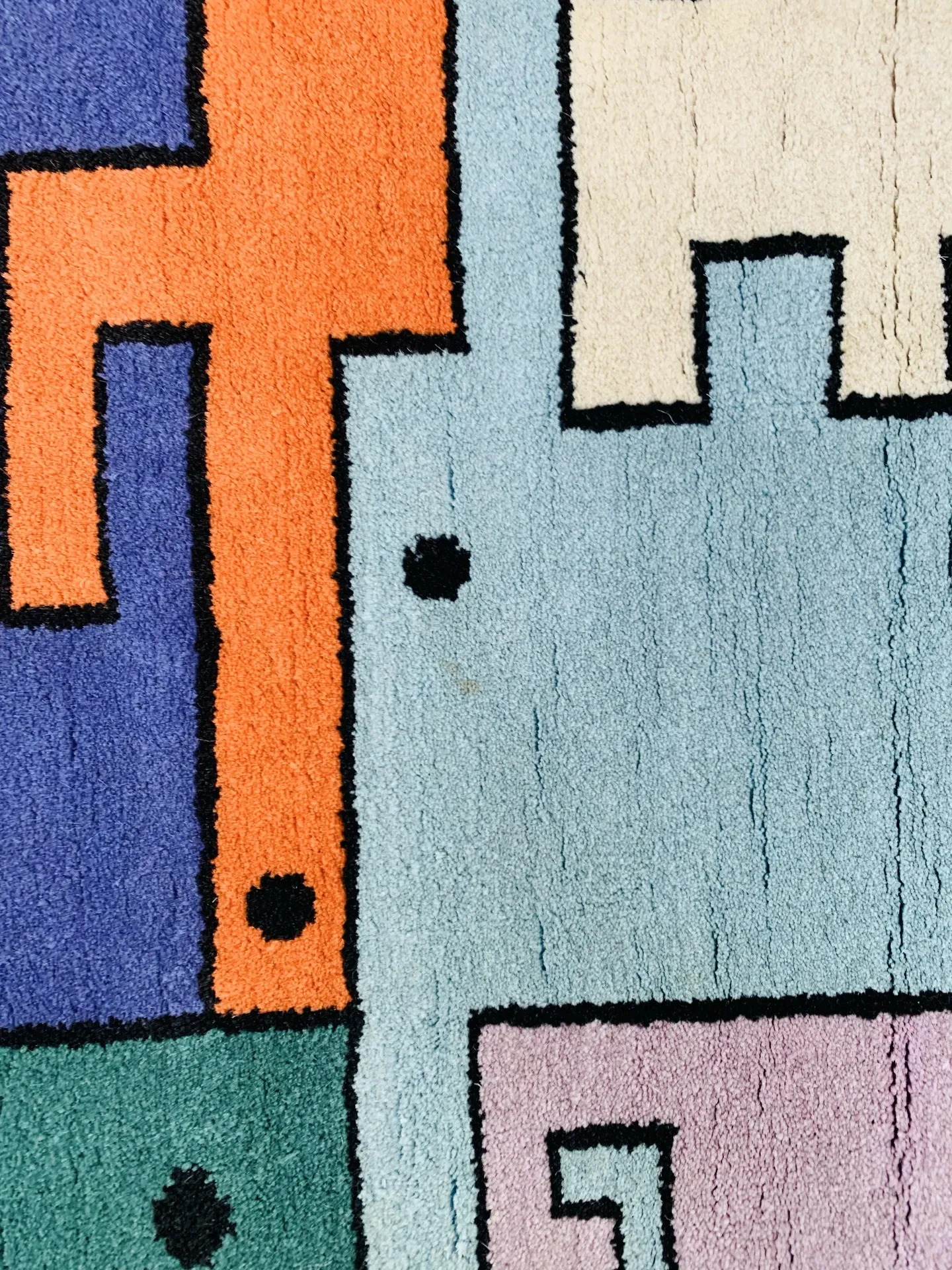 Geometric animal/Tetris rug, vintage