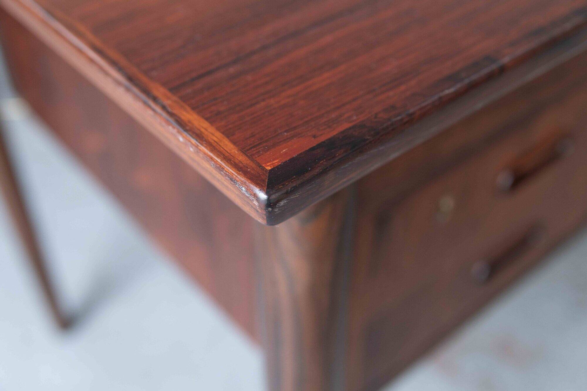 Writing desk designed by Arne Vodder