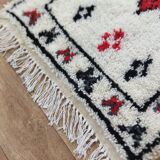 Handmade Berber wool rug 133 X 74 CM