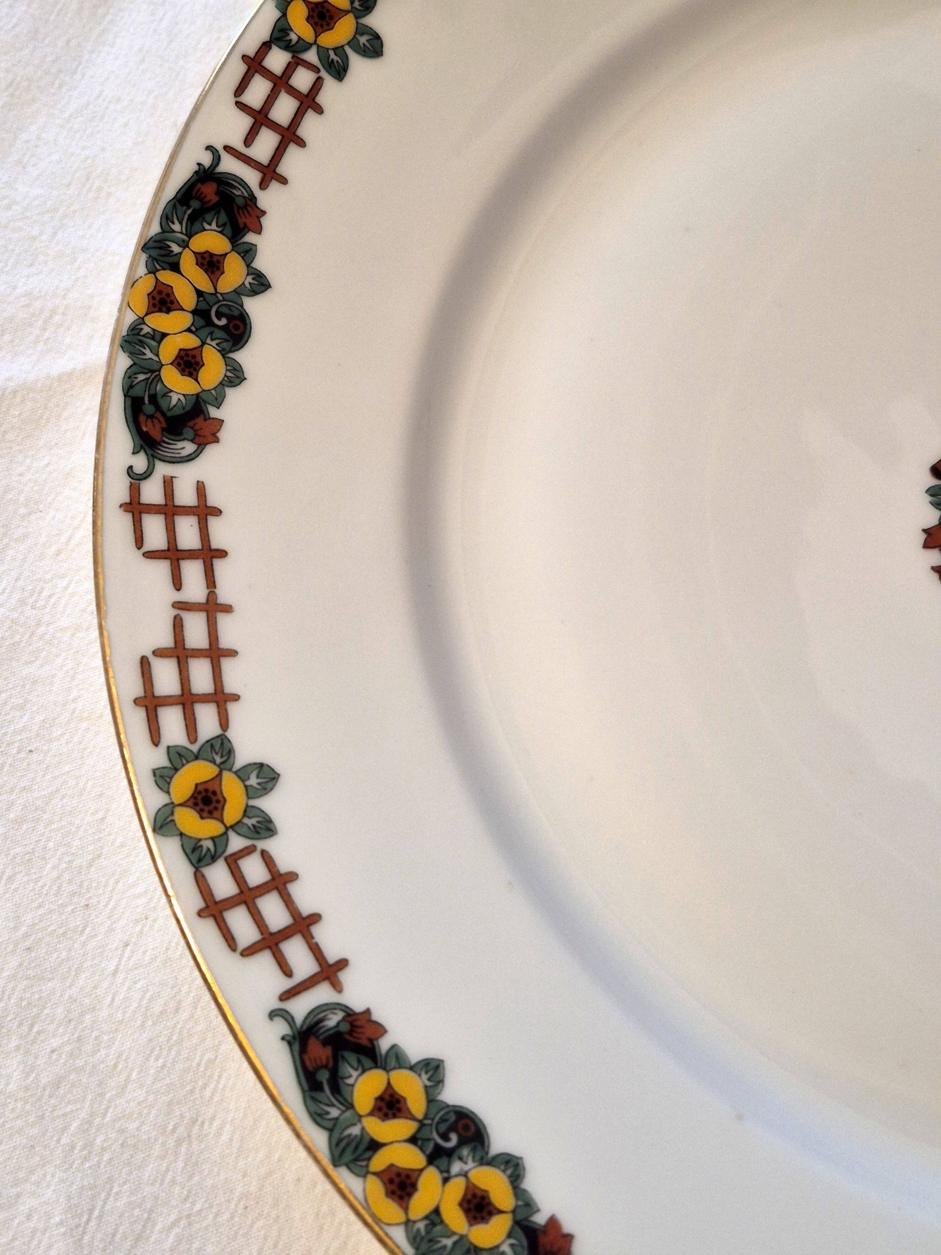 Round serving dish Art Deco, Limoges porcelain, André François, A570