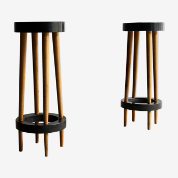 A PAIR OF 1950'S BAR STOOLS