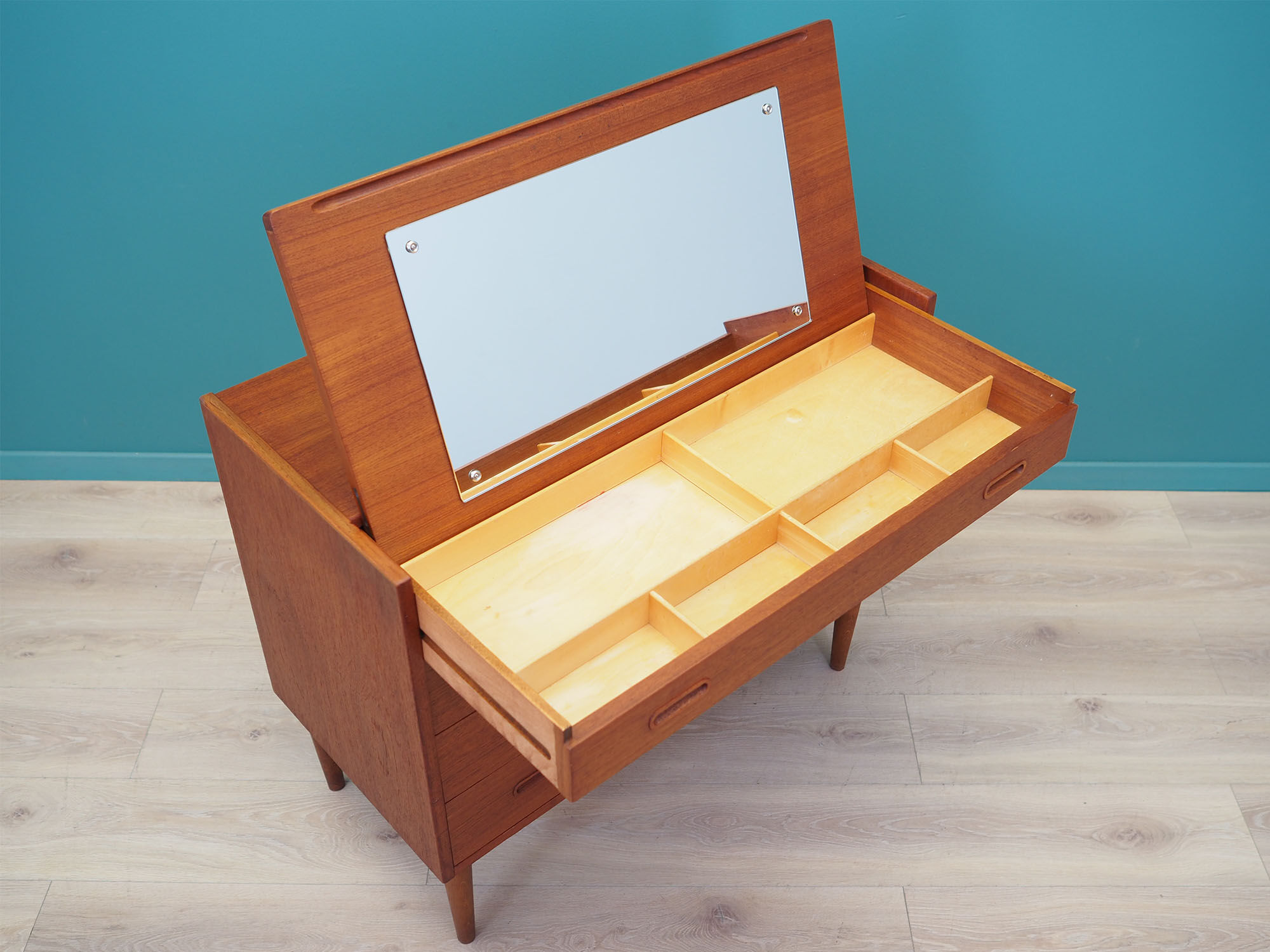Teak dressing table, Danish design, 60's, production: Denmark