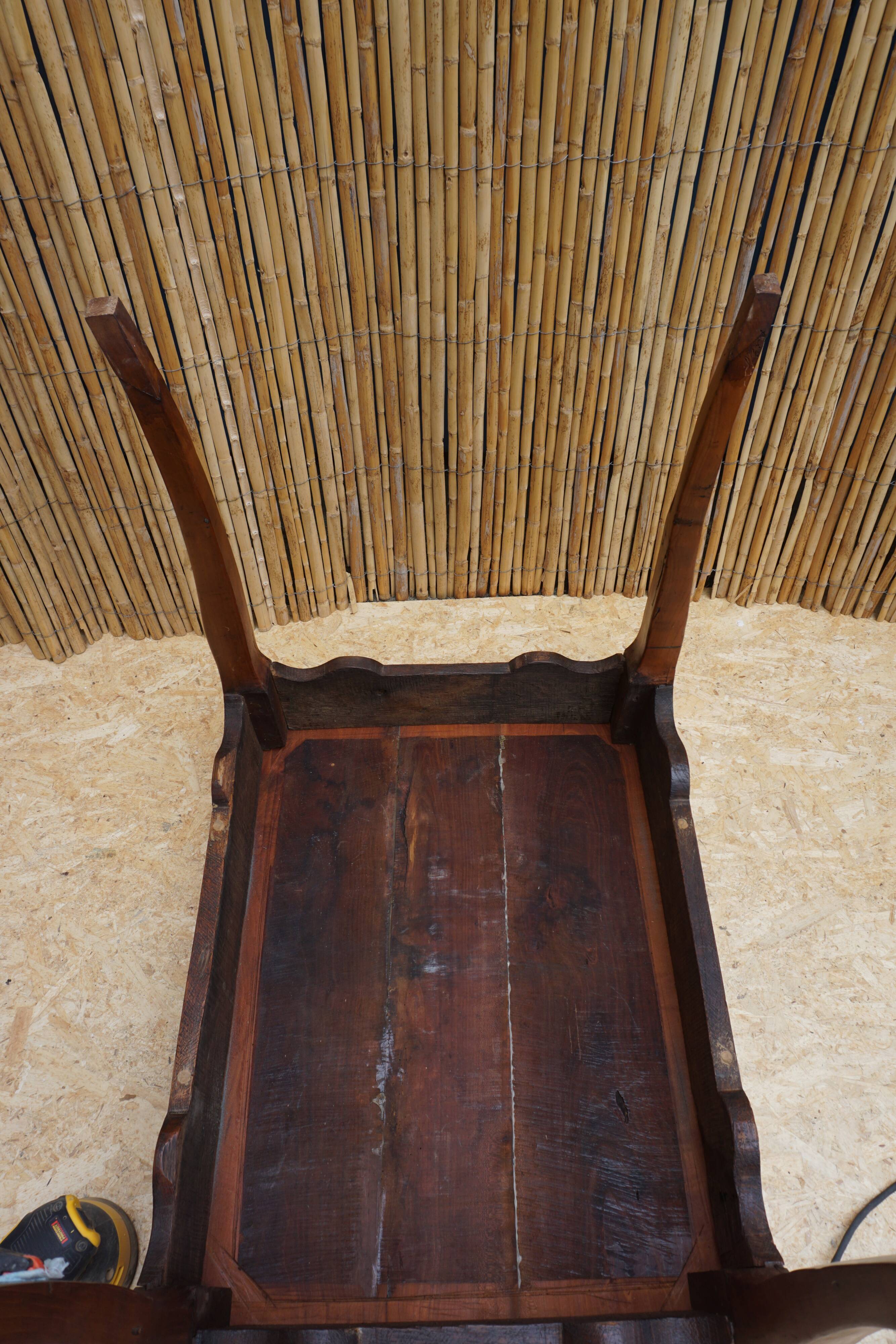 Table de taverne ou d'auberge du 18° siècle