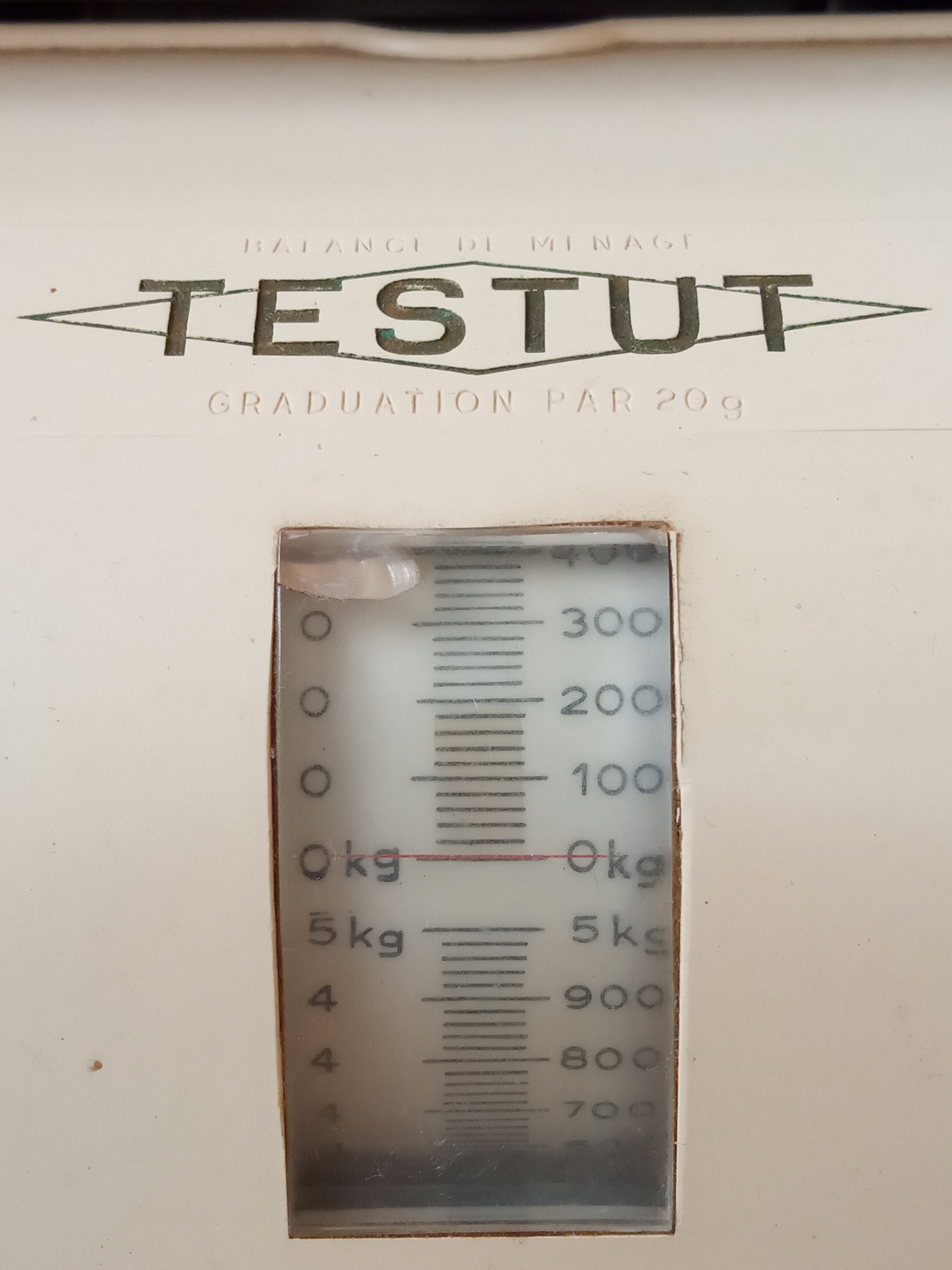 Testut kitchen scale, 50s
