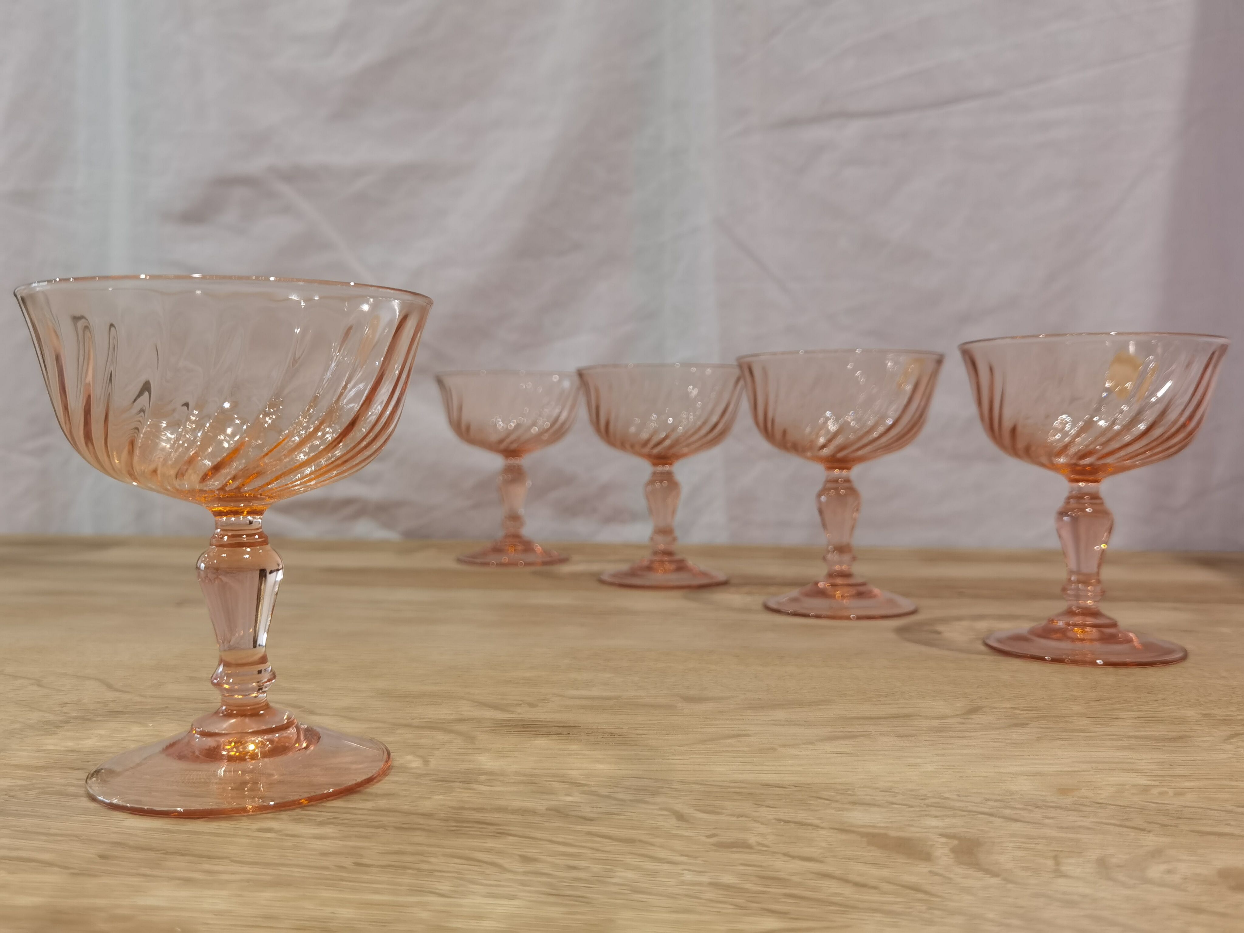 5 coupes à champagne de la marque "luminarc" rosaline