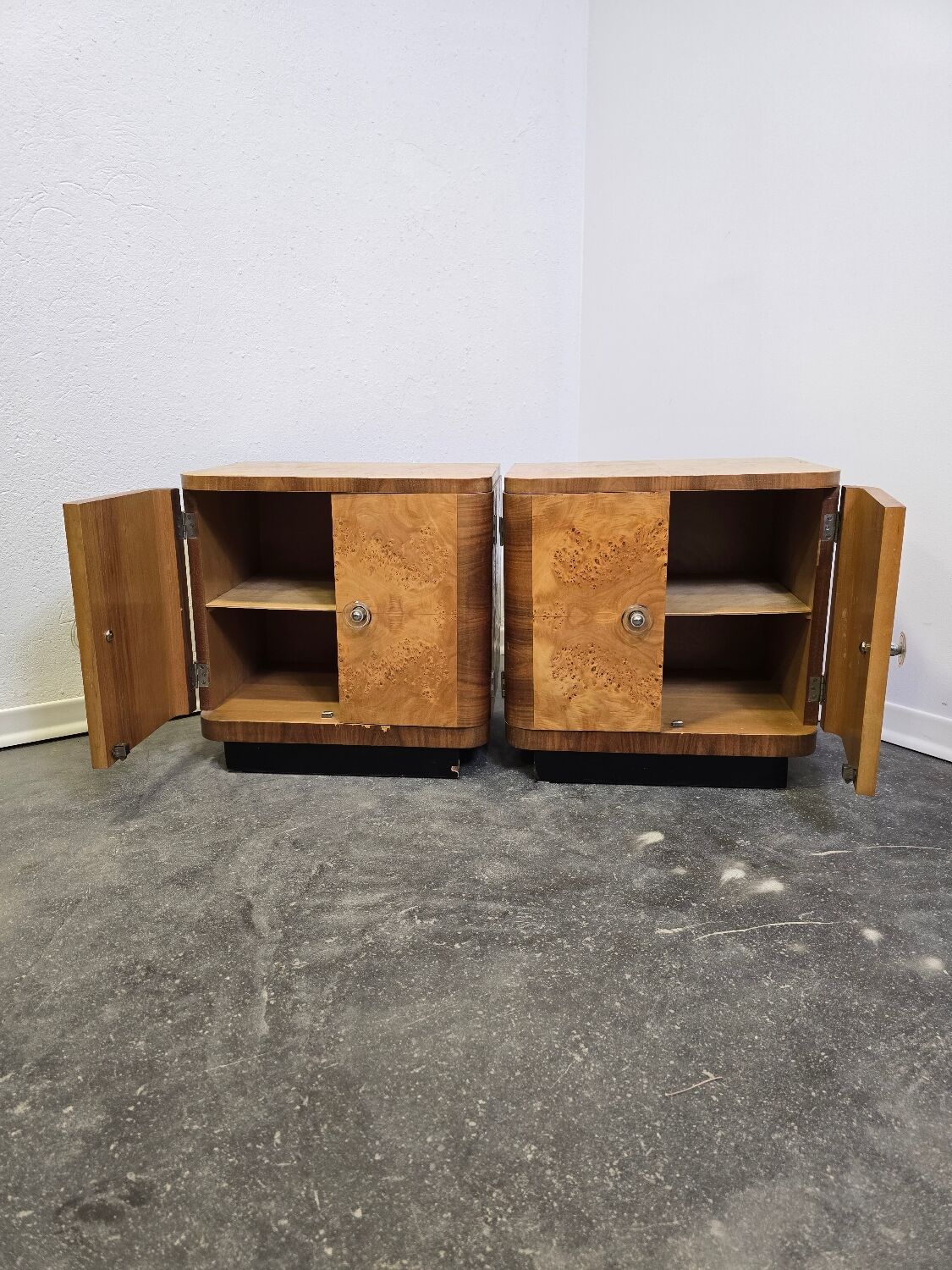 50s Art Deco Nightstand 1 of 2