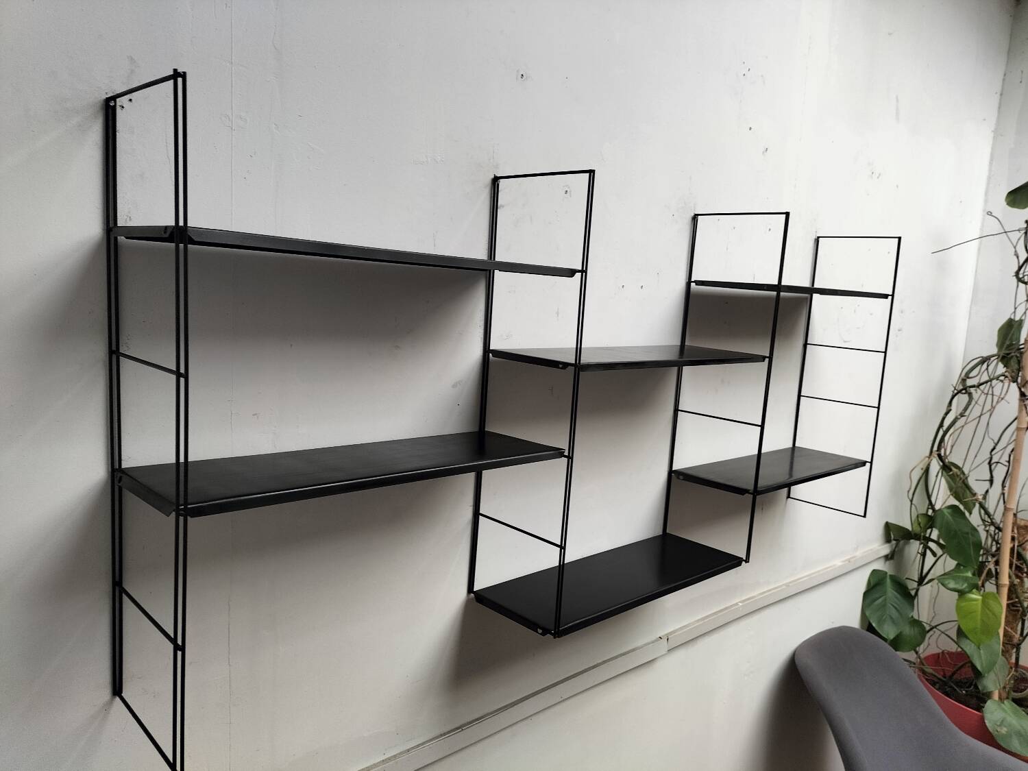 Modular shelf from the 1950s