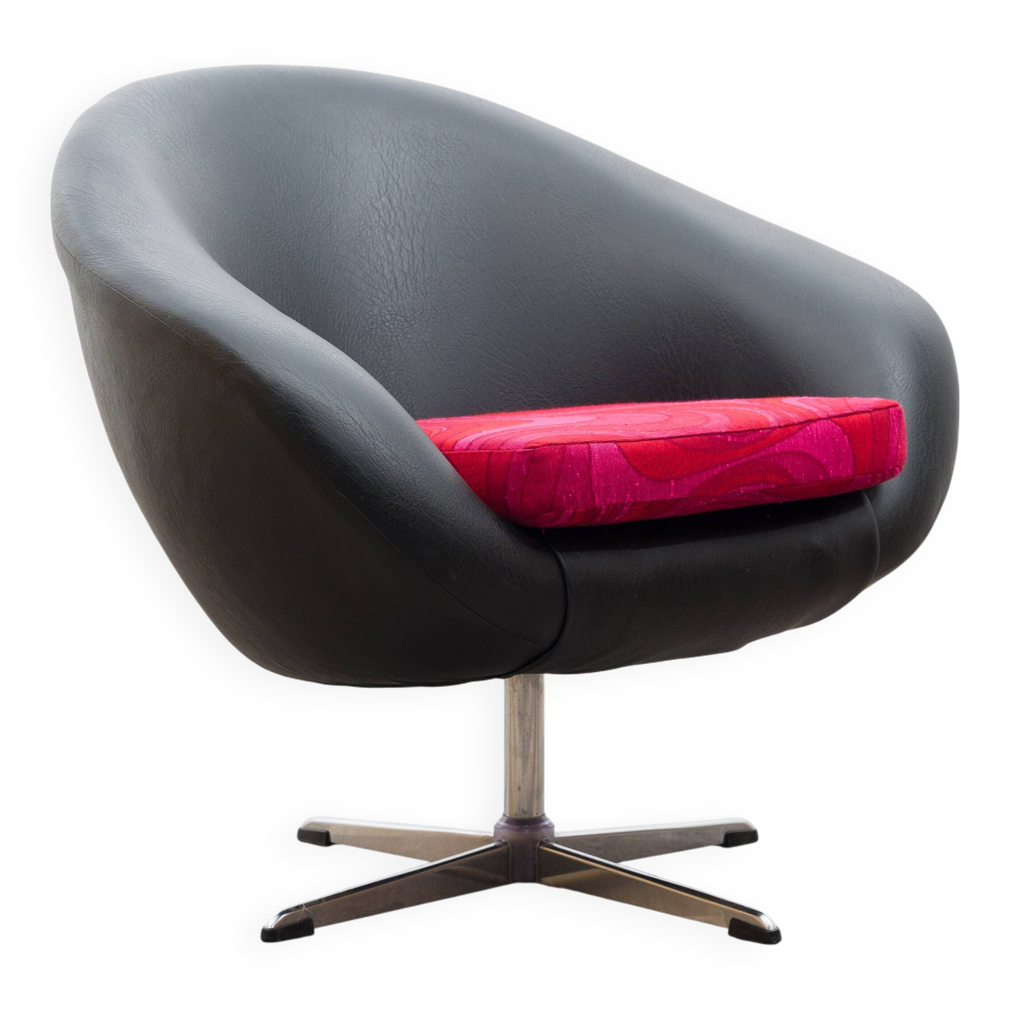 A cocktail chair/ball chair, retro, 70s