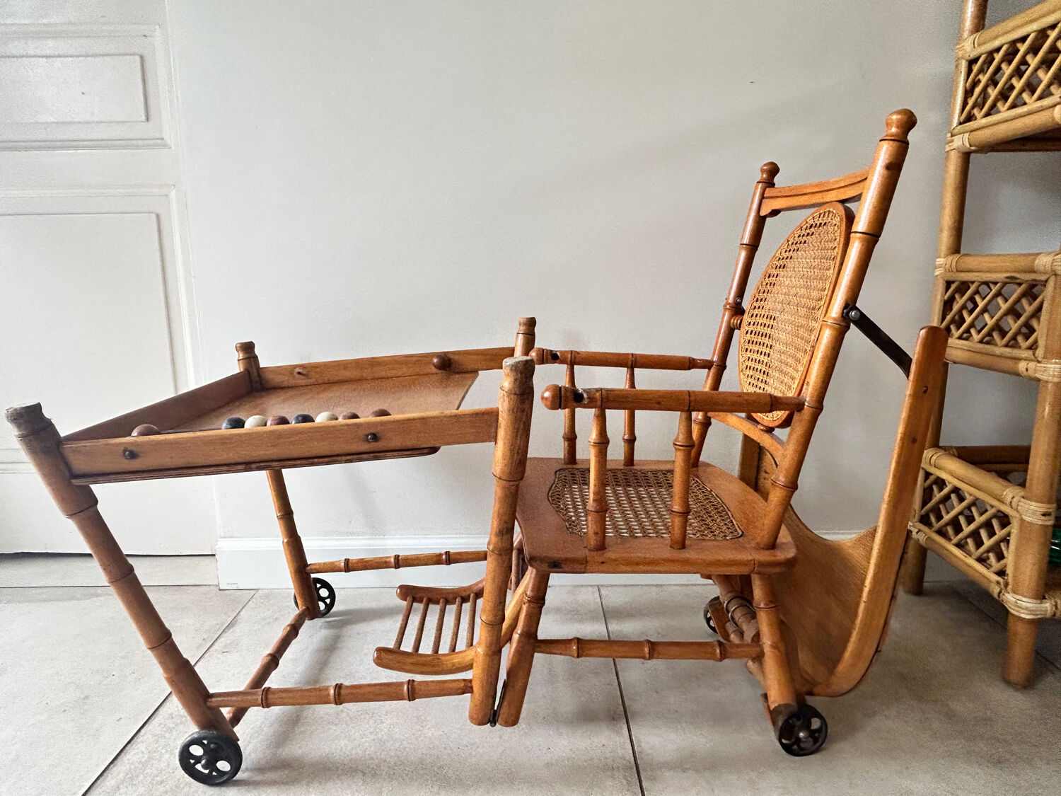 Modular high chair in canning Eugène Vincent