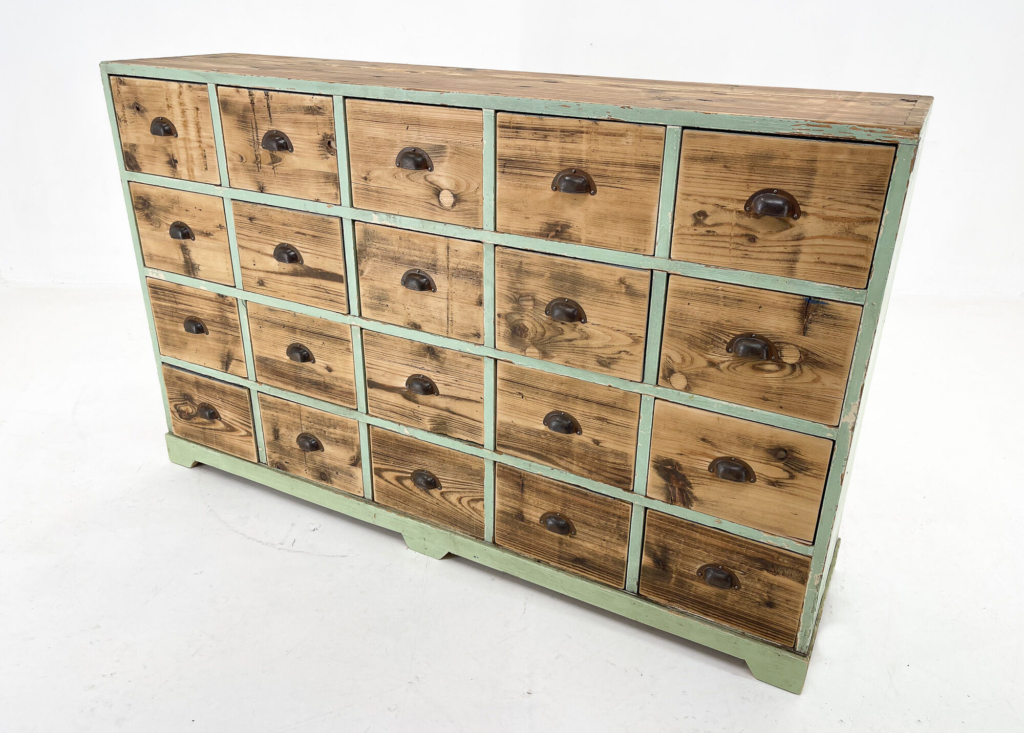 Vintage industrial wooden cabinet with original handels, 1930's