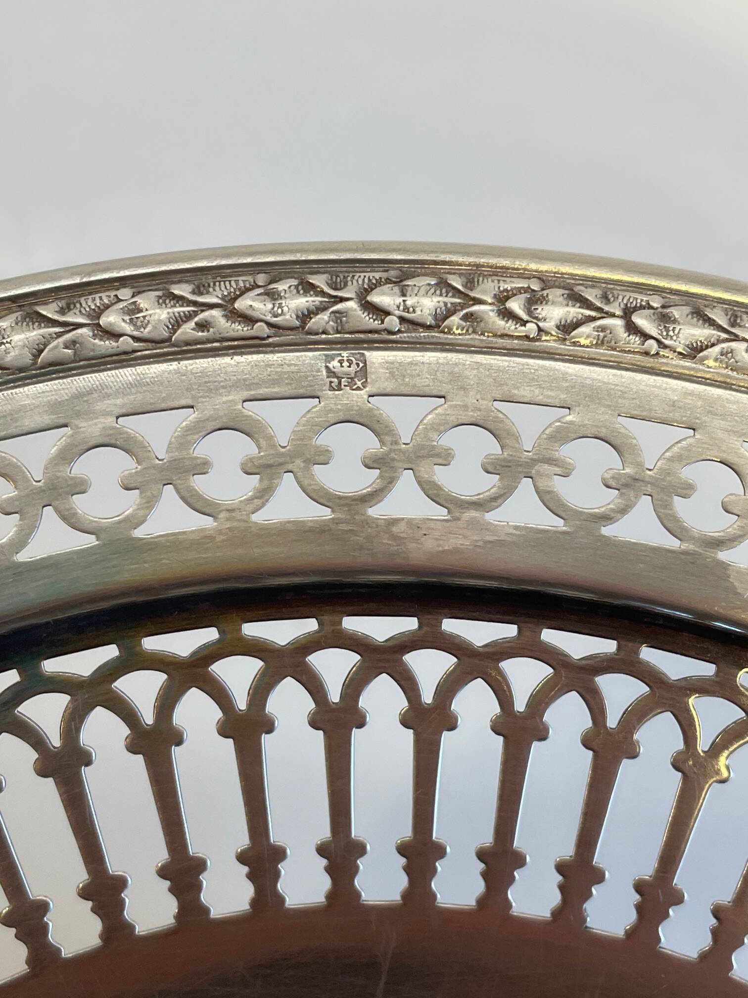 REX Crowned Silver Metal Presentation Tray