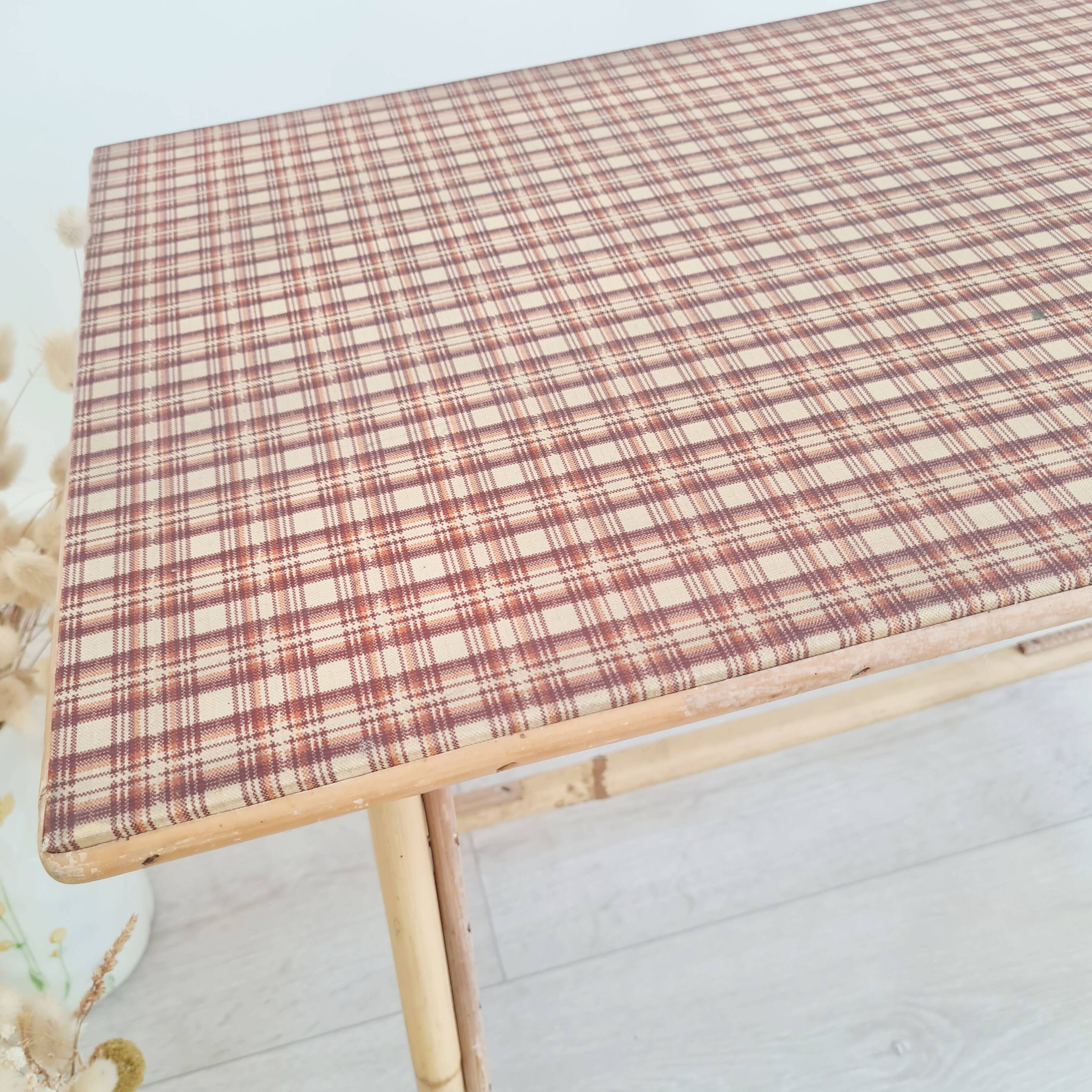 Rattan coffee table with tartan top