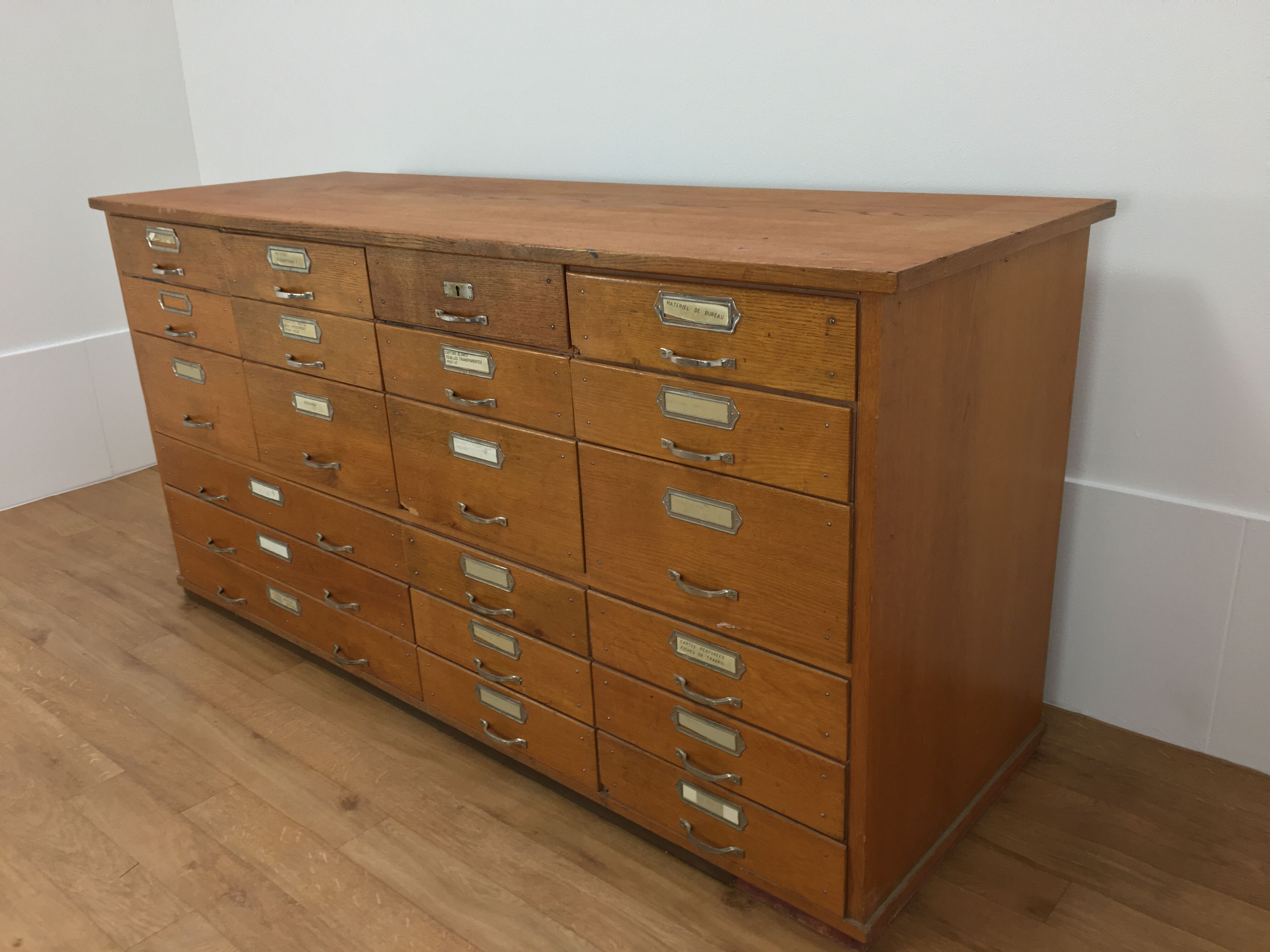 Craft furniture, drawer counter, oak