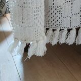 Old crochet bed cover/plaid
