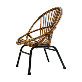 Children's rattan basket chair