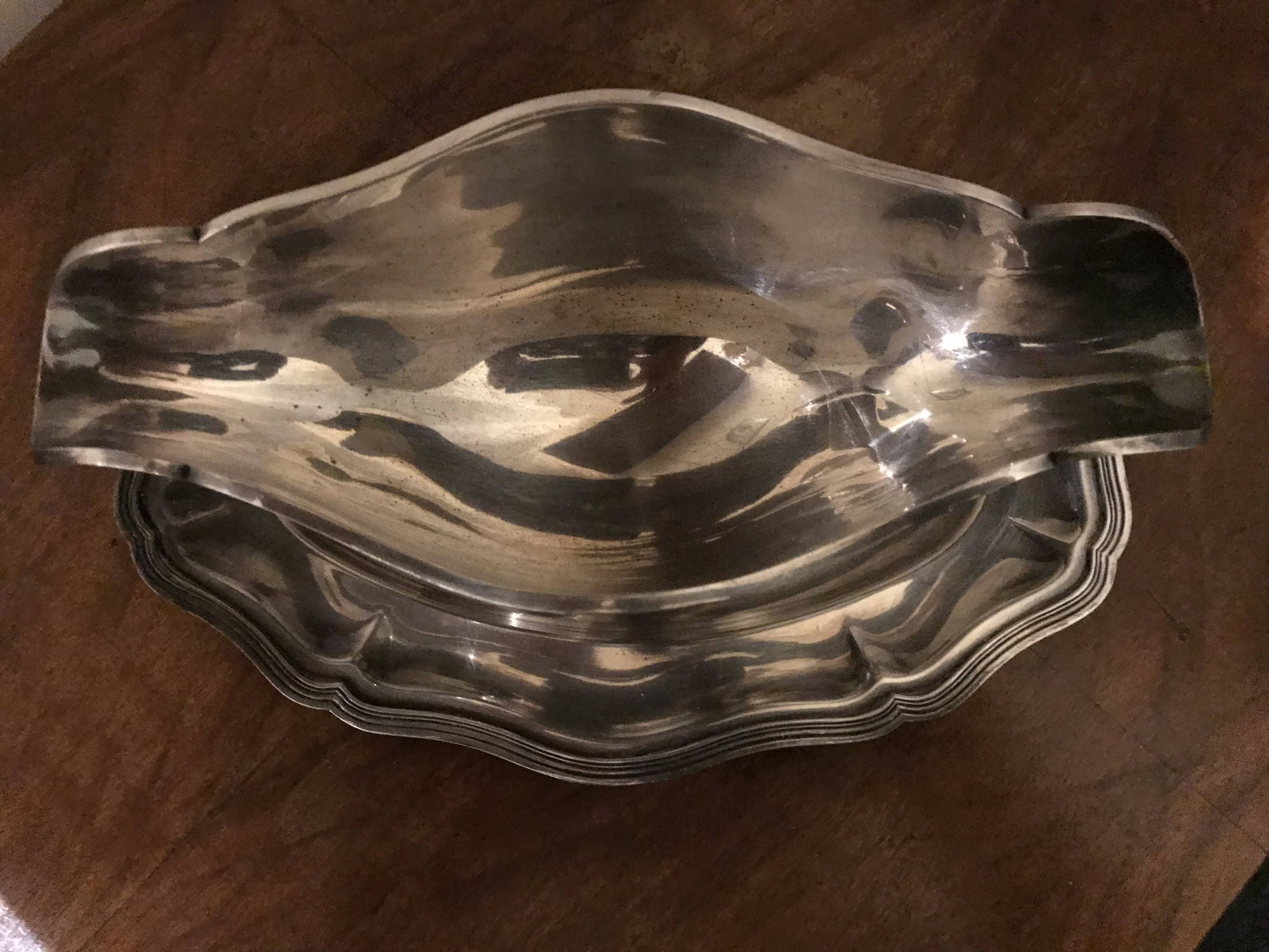 Silver metal sauceboat