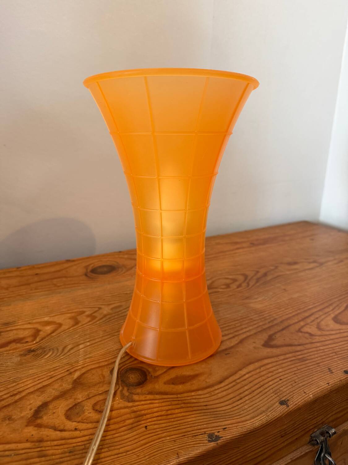 Birzi table lamp, Italian design by Giancarlo Fassina.