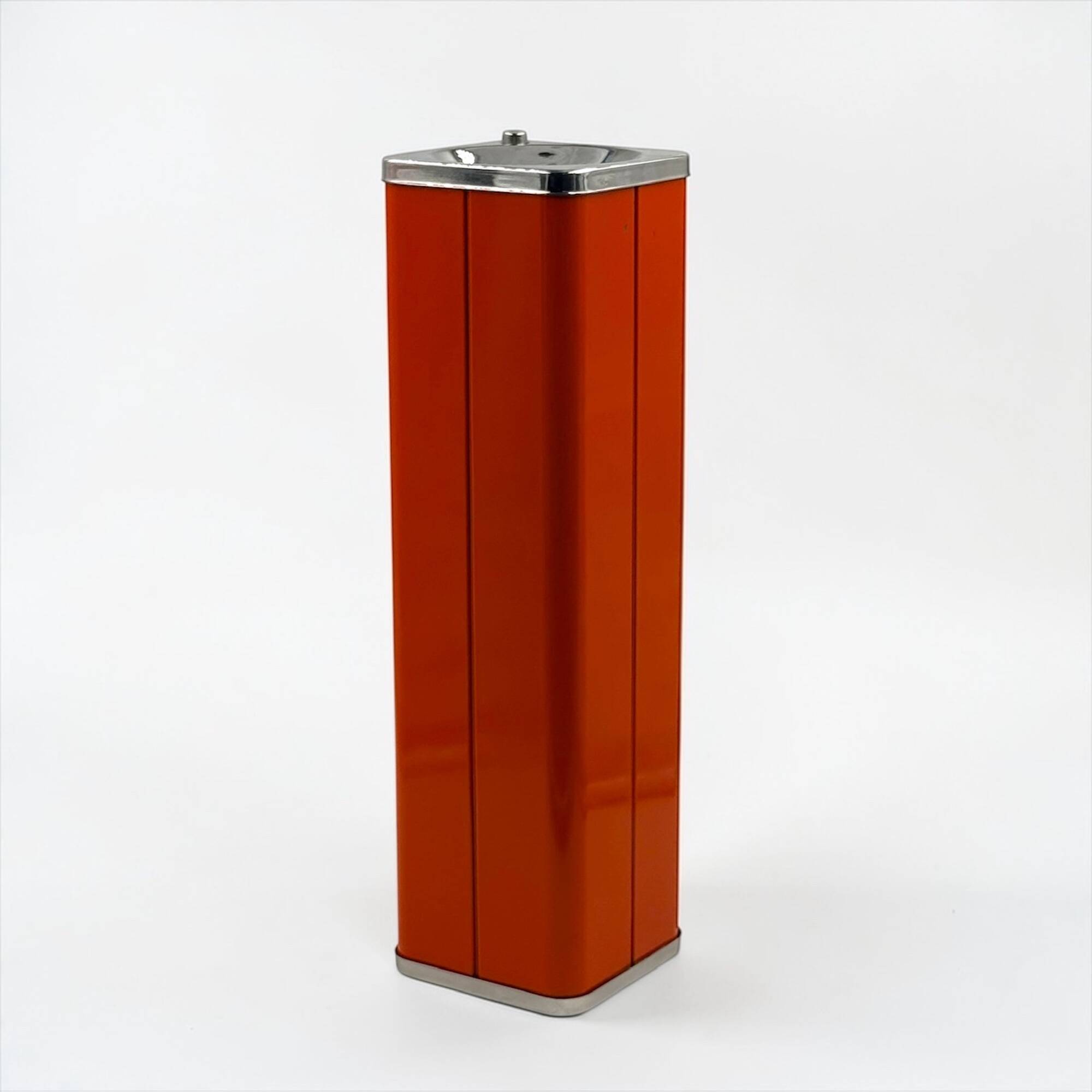 Cendrier sur pied design Giulia Veronesi Ecolight orange Italie années 70