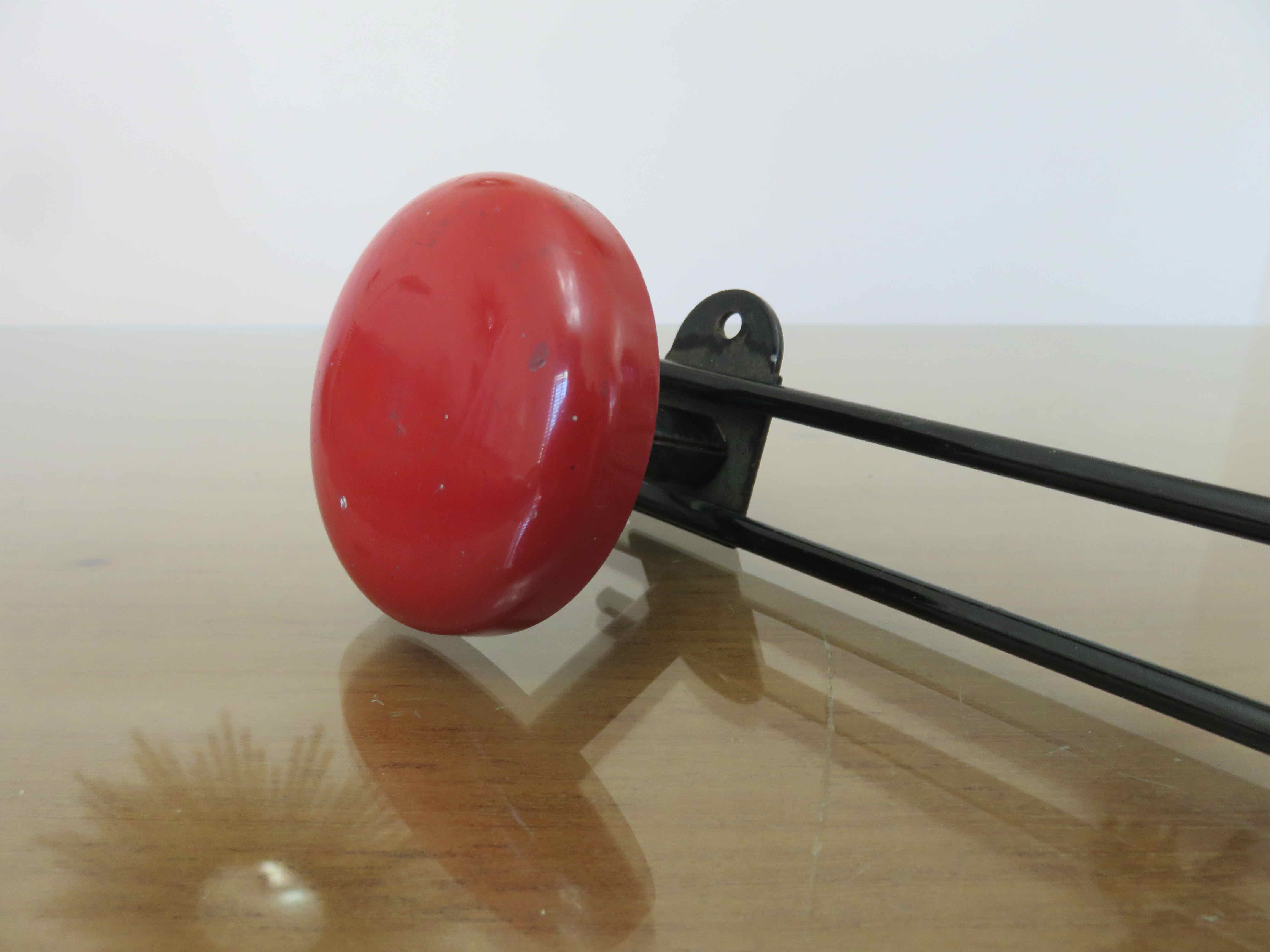 Wall coatrack in red metal, 2 hooks, 60s-70s