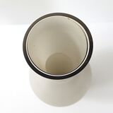 Diabolo in vintage glass vase