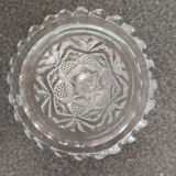 Vase sur pied cristal taillé