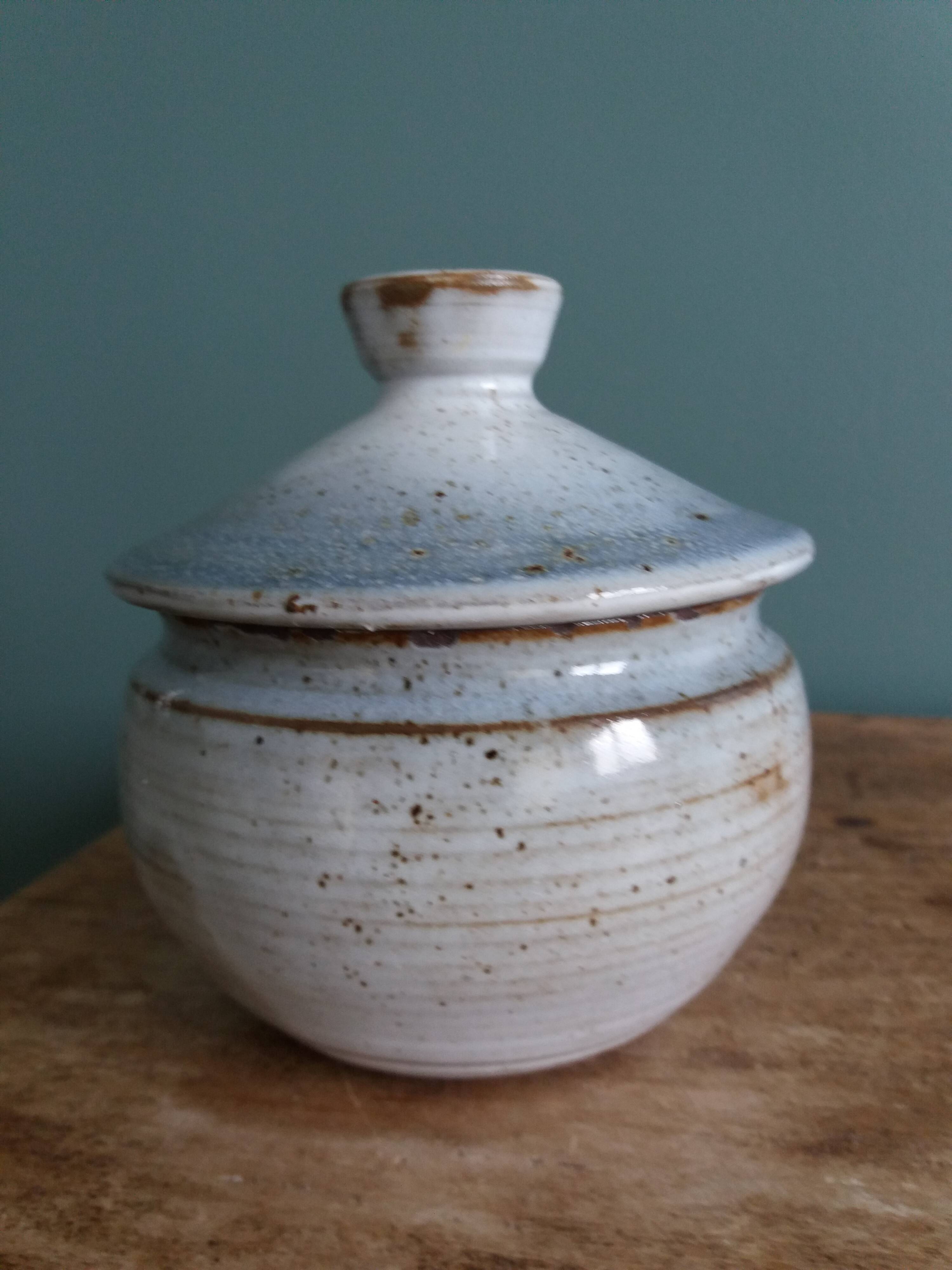 Ceramic pot, signed Atch, Chantal and Thierry Robert