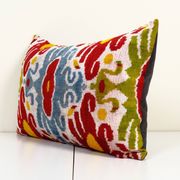 Yellow velvet i̇kat pillow