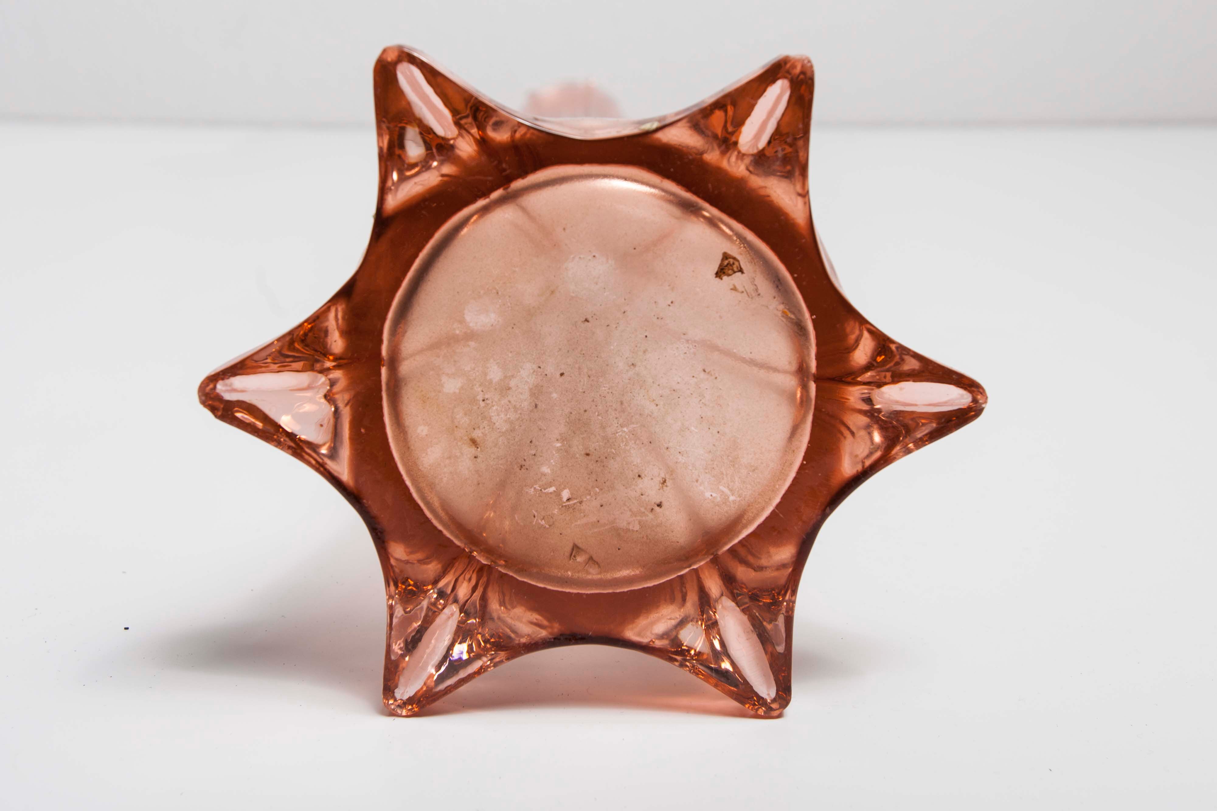 60 pink soliflore vase