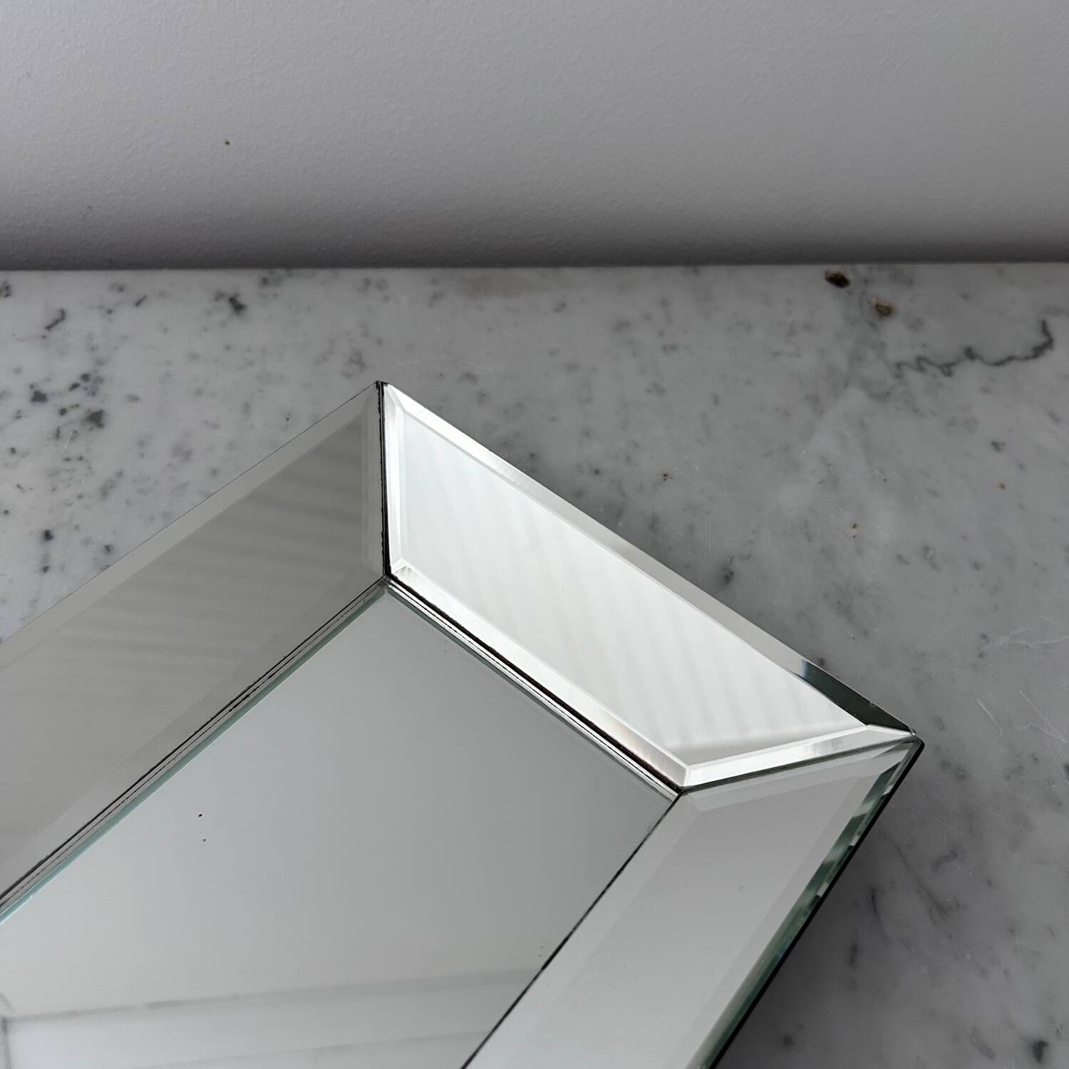 Beveled mirrored top