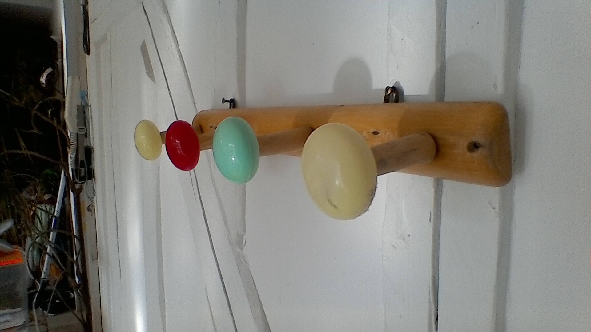 Coat rack with balls, vintage.