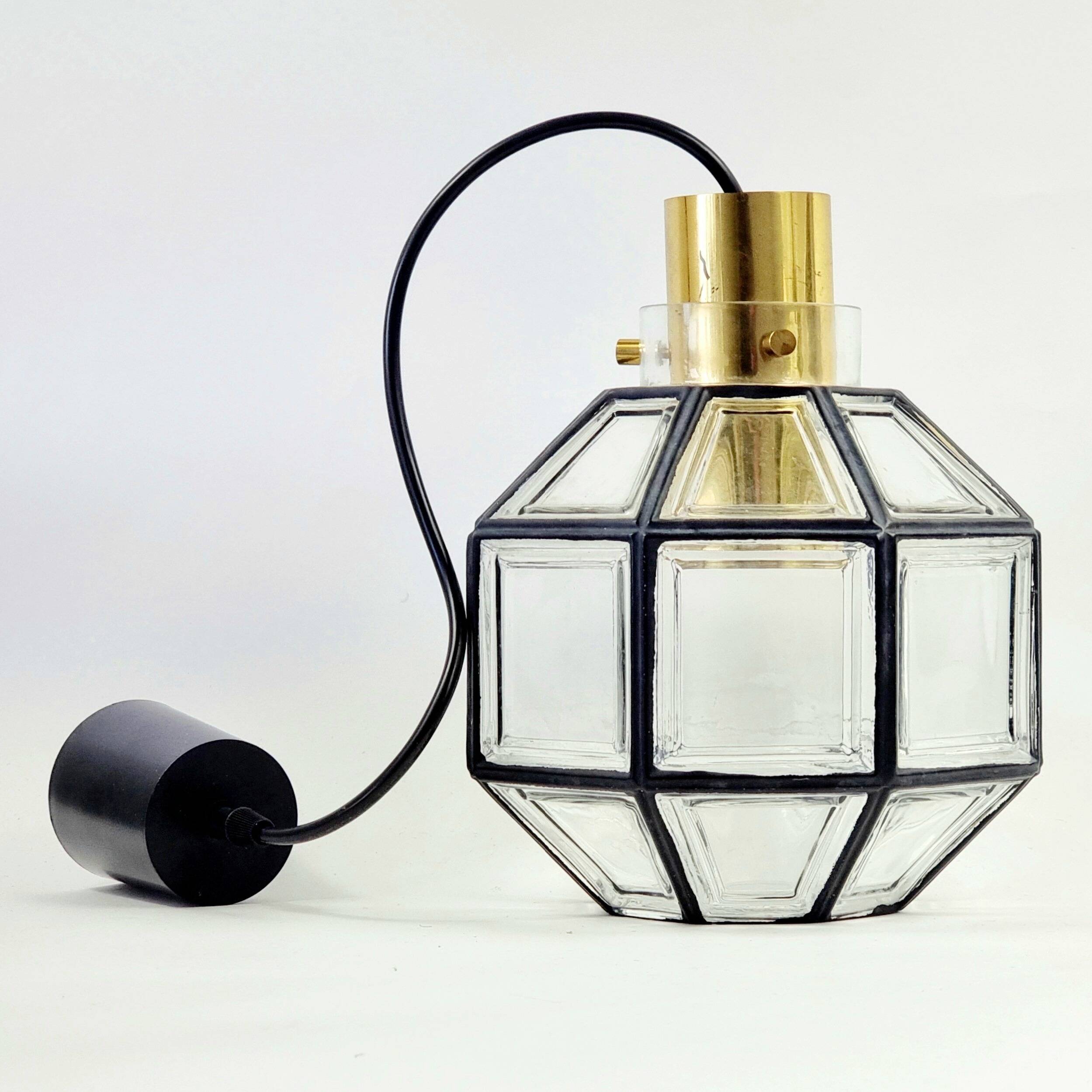 Paire de plafonniers en verre et laiton du milieu du siècle de Limburg, années 1960/1970