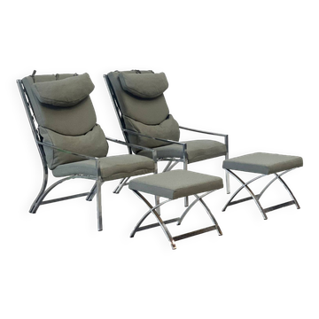Chaises longues chromées élégantes