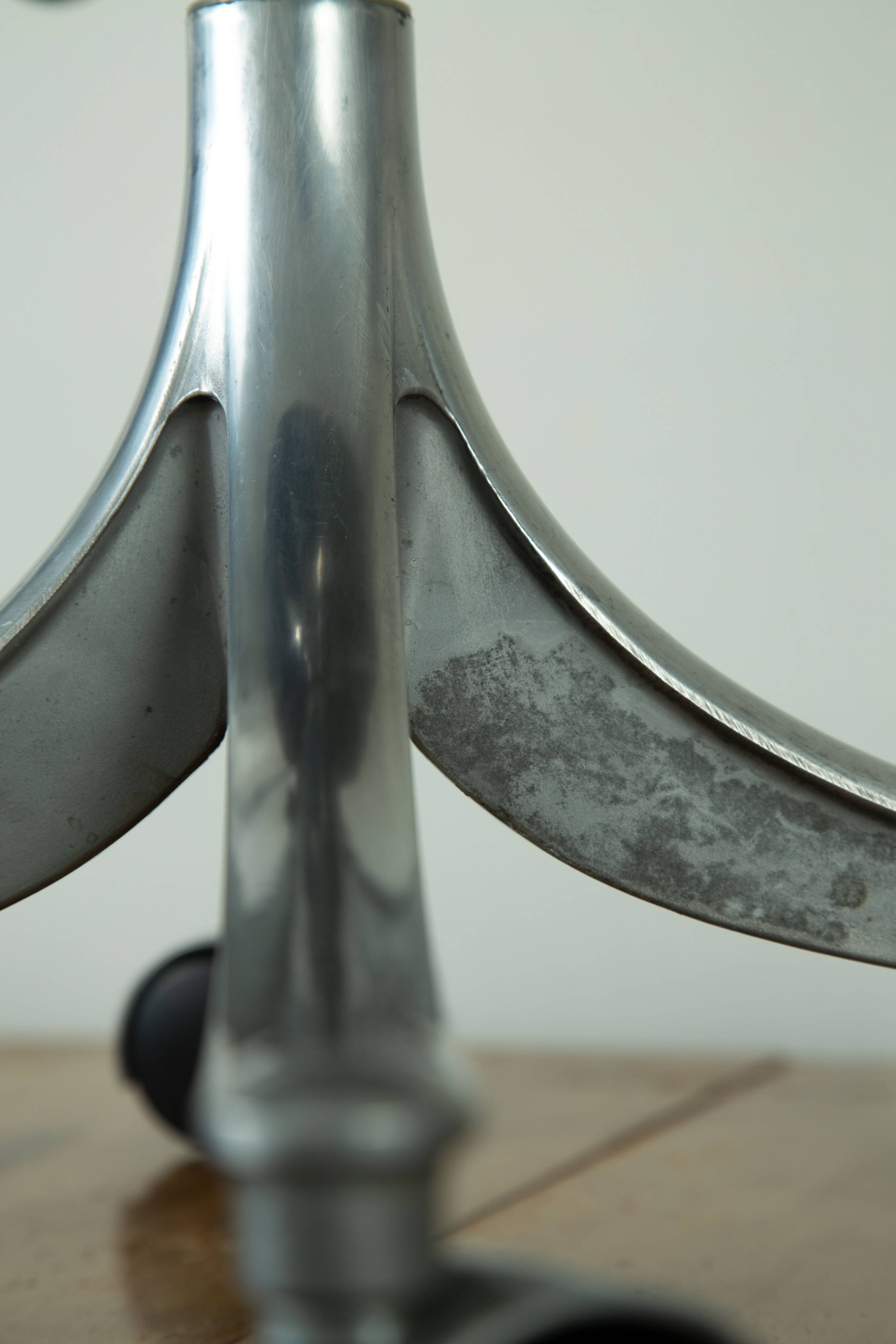 KEVI office chair, design by Jørgen Rasmussen, Knoll edition,