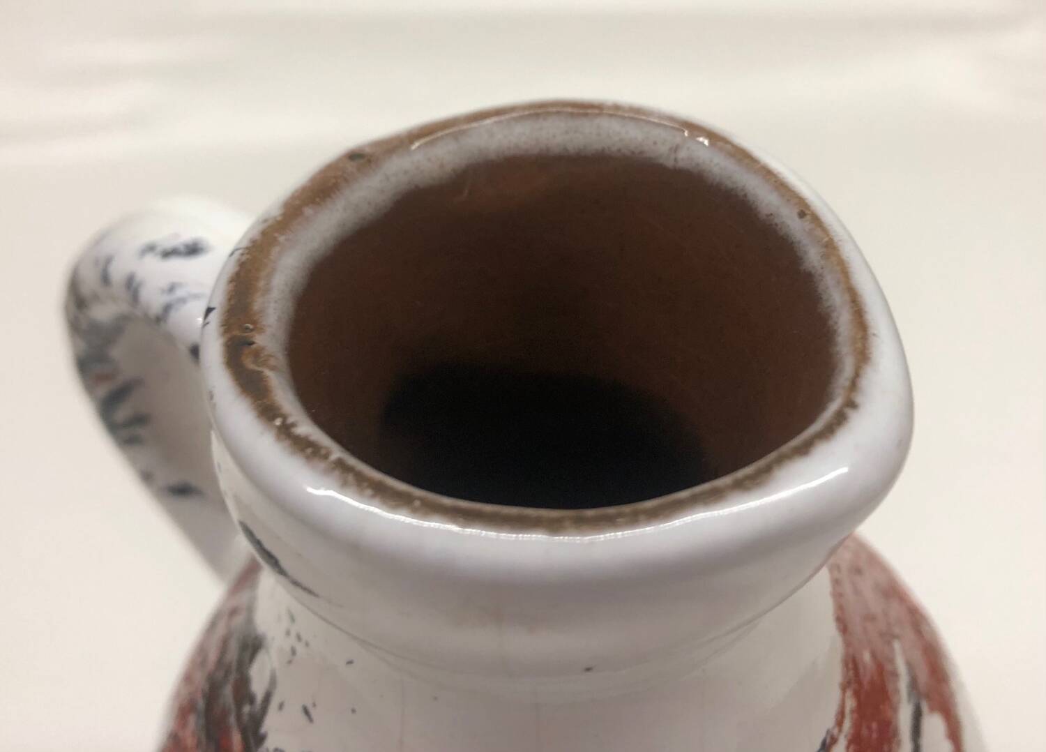 Vase pichet dripping West Germany