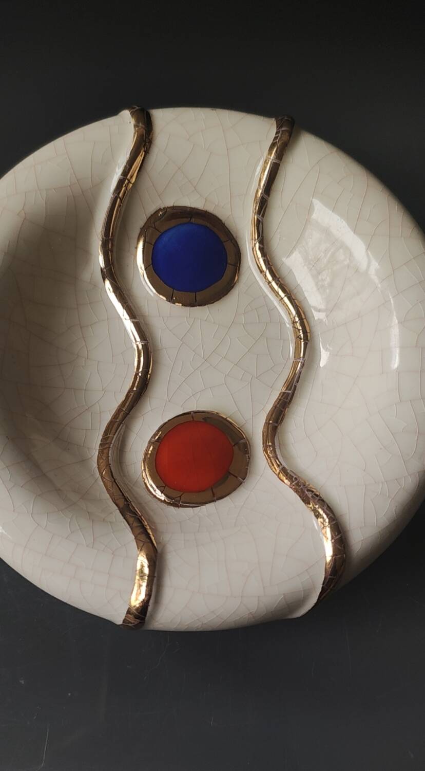 Round beige ashtray in crackled earthenware from Longwy/signed